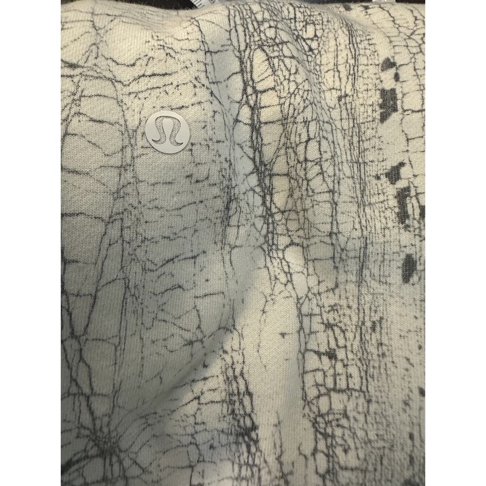 Lululemon Warm Down Jogger 7/8 Length Thread Dye White Black Pants Size 4 - Picture 8 of 11